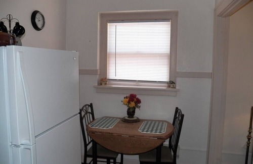 Hot Springs Apartamento | Historic Sandstone in downtown