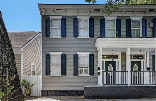 Beach Institute Apartamento | Historic Savannah Gold Private Condo with Pool - 2bed, 1&half bath, Sleeps 6, 1st Floor, 15 Min Walk To Historic Savannah Center And All Attractions