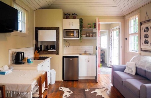 Danseys Pass Casa | The Little Red School House Alojamiento y desayuno - Five Forks, Oamaru