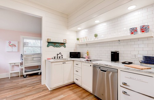 Laurel Casa | Historic Short 7th Ave Bungalow near Laurel's Historic District!