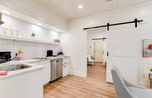 Laurel Casa | Historic Short 7th Ave Bungalow near Laurel's Historic District!