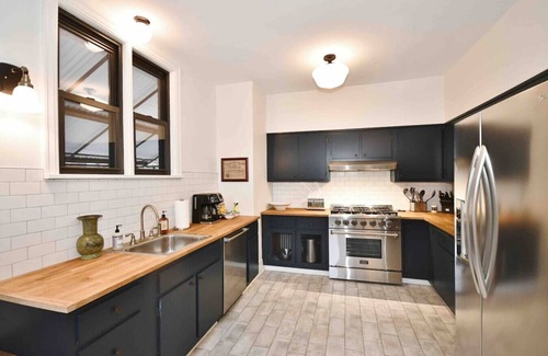 South Side Flats Apartamento | Historic South Side Home Former Convent