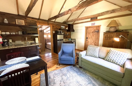 La Verkin Cabina | Historic Southern Utah Cottage- 20 miles to Zion National Park