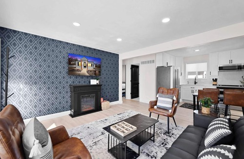 St. Charles Casa | Historic | St. Charles | Luxury Cottage Retreat
