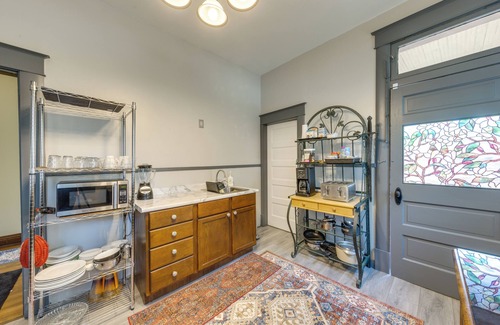 St. Joseph Apartamento | Historic St Joseph Vacation Rental Near Museums