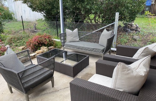 Rylstone Cabaña | Historic Stone Cottage R - hotel linens - exceptional clean - 2min walk to town