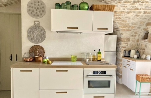 Euzet-les-Bains Apartamento | La Flânerie, un sabor de libertad en el sur de Francia