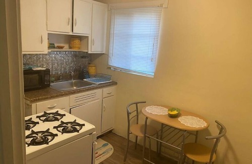 Valdosta Casa | Historic Studio Apartment, 3 min to SGMC Hospital