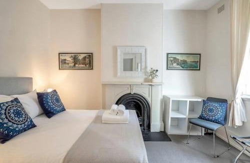 Darlinghurst Casa | Historic Terrace from 1877 Kings Cross