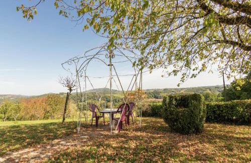 Brignac-la-Plaine Casa | Historic Tower Home in Brignac