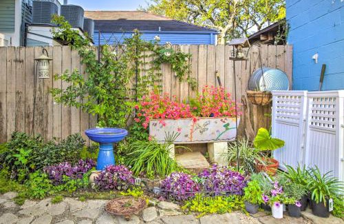 Mid-City Casa | Historic Townhome - 2 Mi to French Quarter!