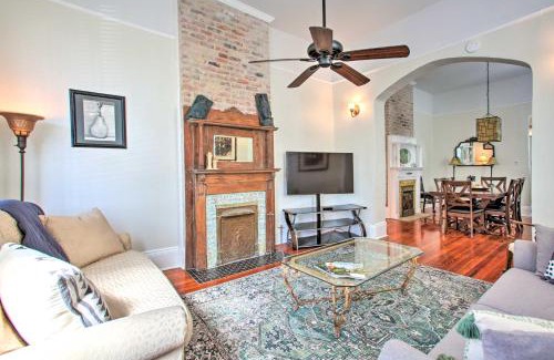 Mid-City Casa | Historic Townhome - 2 Mi to French Quarter!