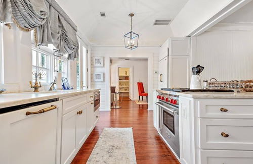 King City Casa | Historic Vacation Home Close to Beach & Village