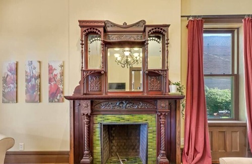Lafayette Square Casa | Historic Victorian | Lafayette Square | 2 Bedroom