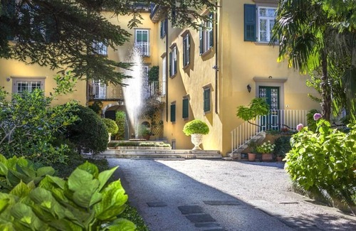 Riva del Garda Apartamento | Historic villa, 1 km to the beach, 500m to the city, pool, sauna