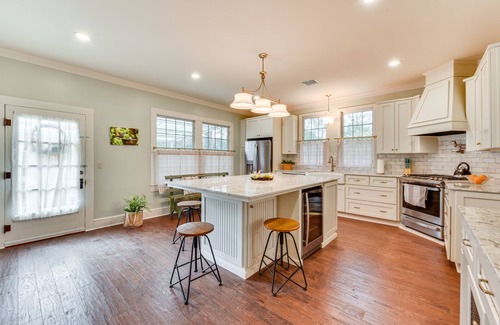 Grand Coteau Casa | Historical 1835 Home in Grand Coteau!