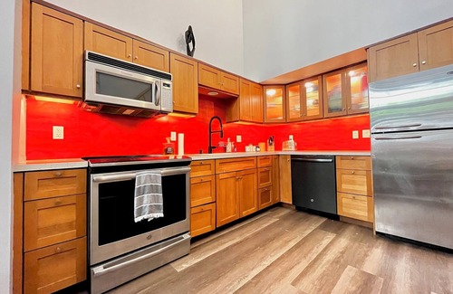 South of Market Apartamento | Historical Clocktower Loft