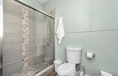 San Jacinto Casa | Historical Galveston House - 2 min drive to sand!