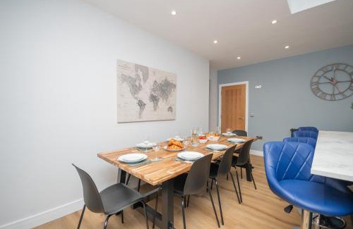 Dunblane Casa | Historical Holmehill Lodge