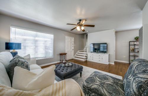 Uptown Apartamento | Historical Home in Iconic Alamo Heights - Sky view