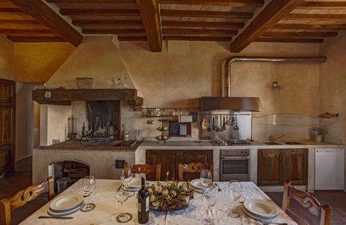 Colle di Val d'Elsa Apartamento | El edificio histórico de la villa medieval del siglo 15