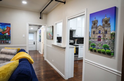 Boerne Casa | Historical property directly on Main St in Boerne