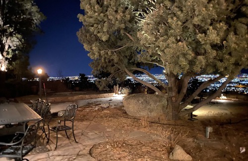 Southwest Colorado Springs Casa | Histórico Resort Home ubicado en 8 acres sobre la ciudad de Colorado Springs