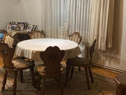 Maltepe Apartamento | Historically furnished old Istanbul style flat.