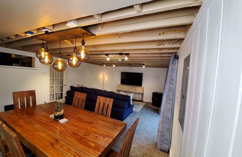 Wichita Casa | Historically Vintage Near College Hill