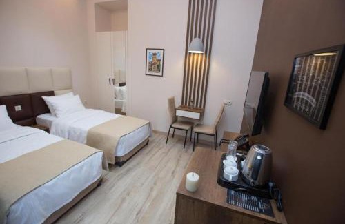 Chugureti Hotel | History old Hotel
