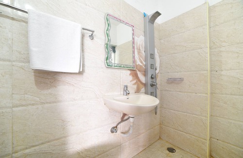 HITEC City Casa | Hitech Shilparamam Guest House