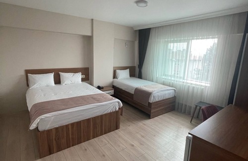 Corum Cama Y Desayuno | Hitit Otel