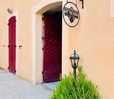 Menotey Apartamento | HitTheRoad Fontaine Bourguerins