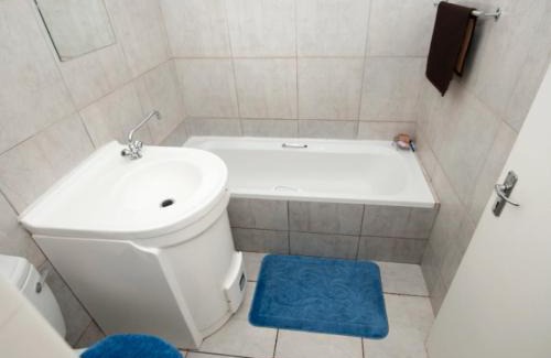 Greater Johannesburg Metropolitan Area Cama Y Desayuno | Hlanganani Gardens