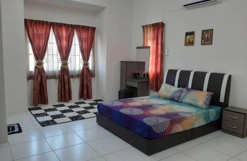Kampung Pengkalan Casa | HM Homestay Lahat, Station 18, Ipoh 'مسلم'