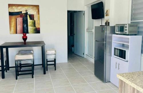 Aguadilla Pueblo Apartamento | HNG APARTMENT, LINDO LUGAR, VENGA Y LO PASARÁ BIEN