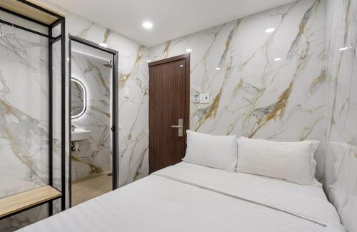 District 5 Hotel | Hoàng Quỳnh Hotel