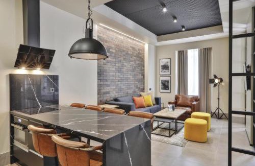 Almeria Centro Apartamento | HO Puerta de Purchena By Olivencia