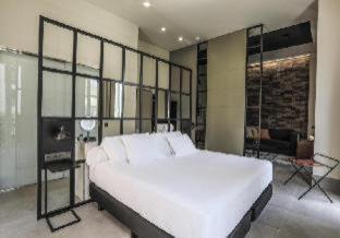 Almeria Centro Apartamento | HO Puerta de Purchena By Olivencia