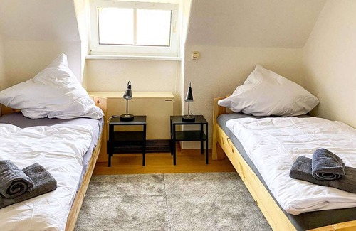 Wiednitz Apartamento | HÖ01 large apartment with dryer and washing machine