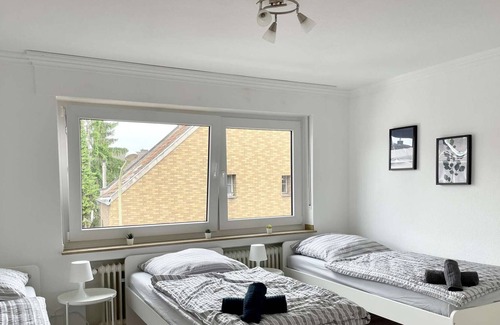 Lendersdorf Apartamento | HÖ01 large apartment with dryer and washing machine