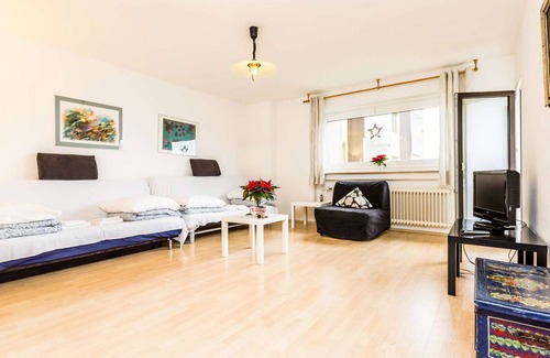 Kalk Apartamento | HÖ01 large apartment with dryer and washing machine