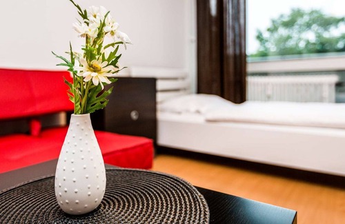 Kalk Apartamento | HÖ01 large apartment with dryer and washing machine