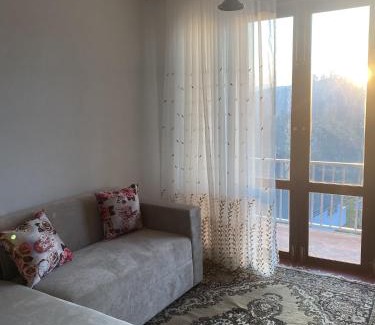 Bandarawela Villa | Hobbit Den Holiday Bungalow Bandarawela Sri Lanka