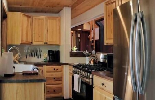 Idyllwild Casa | Hobbit House - Heart of Town - Beautiful Remodel
