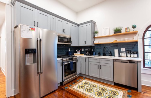 Clifton Casa | Hobbit House In The Ville!