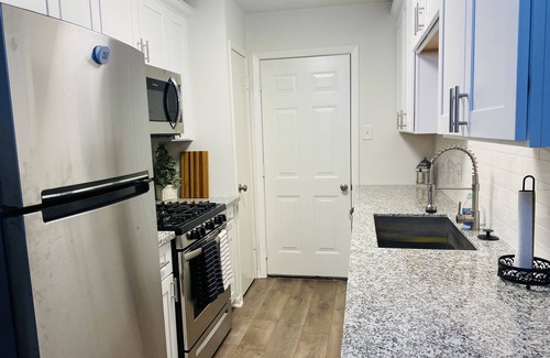 Pasadena Casa | Hobby Airport and very affordable your Home Away from Home