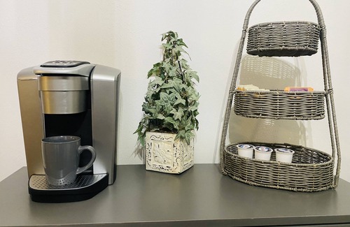 Pasadena Casa | Hobby Airport and very affordable your Home Away from Home