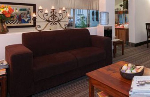 Summerstrand Cama Y Desayuno | Hobie Beach Guest House