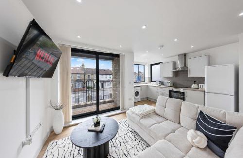 Waltham Forest Casa | Hobson Woods Apartments